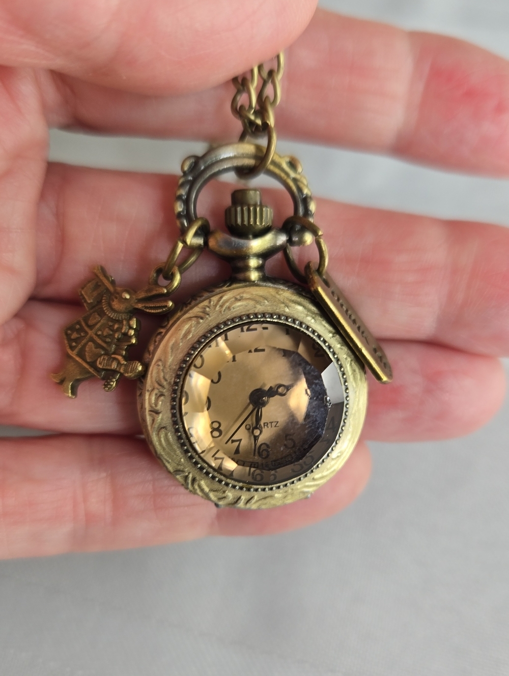 🐰 Alice in Wonderland Pendant Watch Necklace with Drink Me Mad Hatter Charms 🐰
